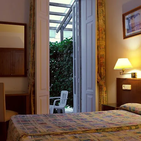 Pazo Almuzara מלון