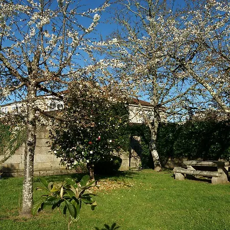 Hotell Pazo Almuzara Boborás