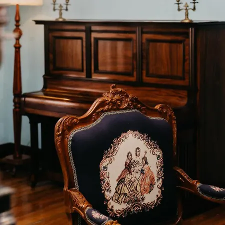 Pazo Almuzara מלון 3*