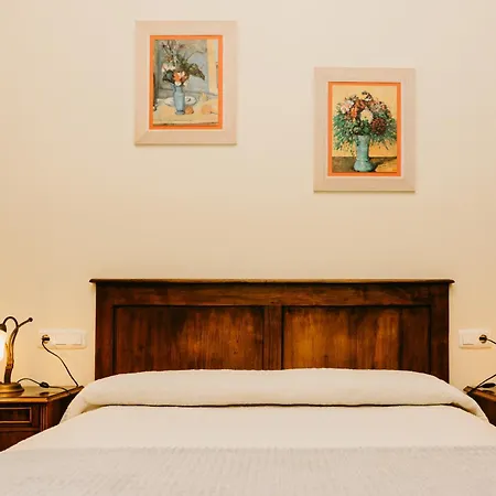 Pazo Almuzara Hotell 3*