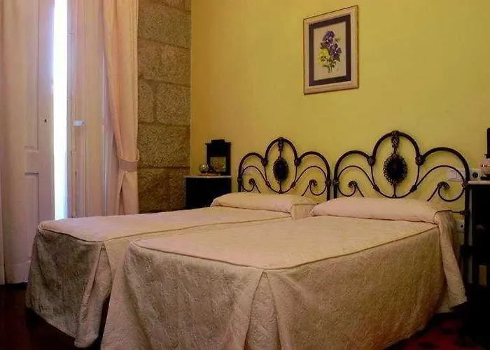Pazo Almuzara Hotel