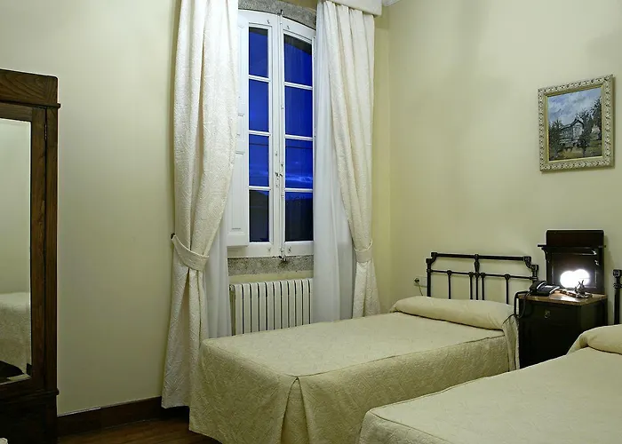 Pazo Almuzara Hotel 3*