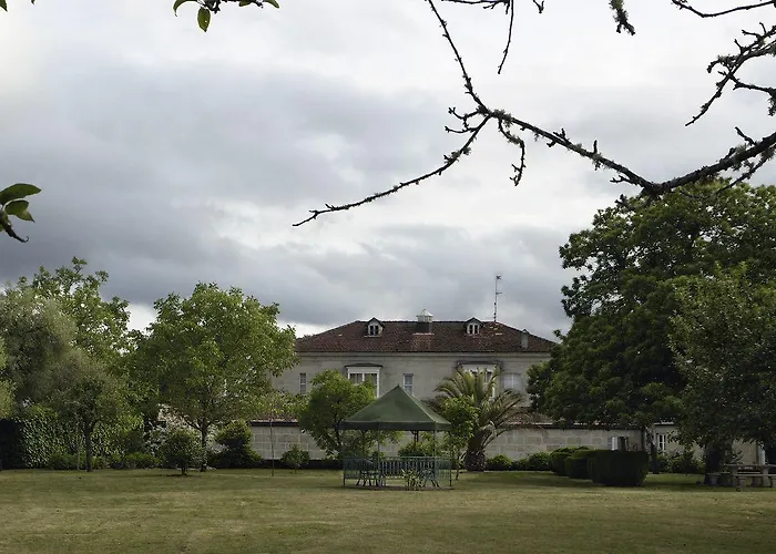 Pazo Almuzara 3* Boborás