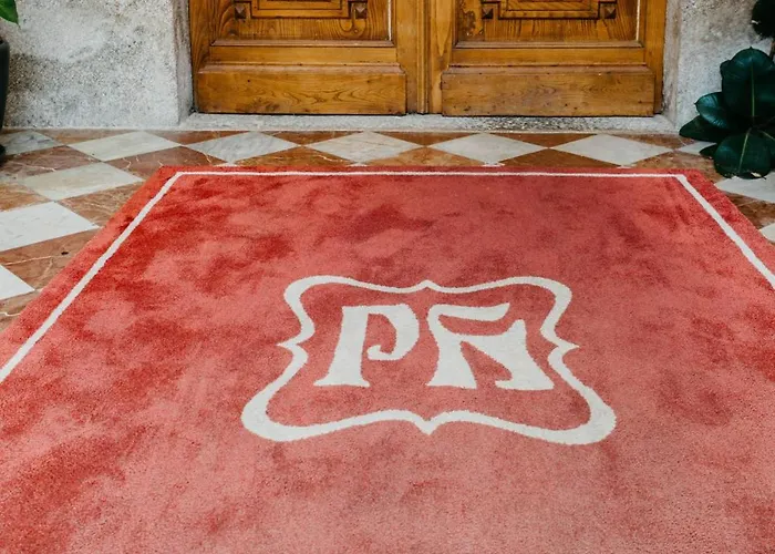 Pazo Almuzara Hotel 3*